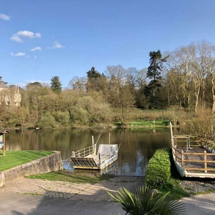 BAR RESTAURANT LA GUINGUETTE DU BAC