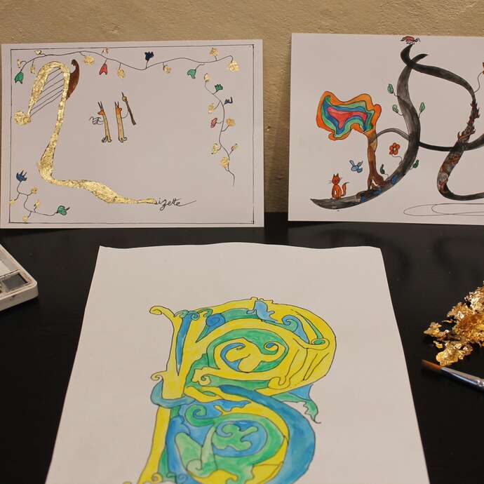 Atelier famille : « Complètement enluminé ! »