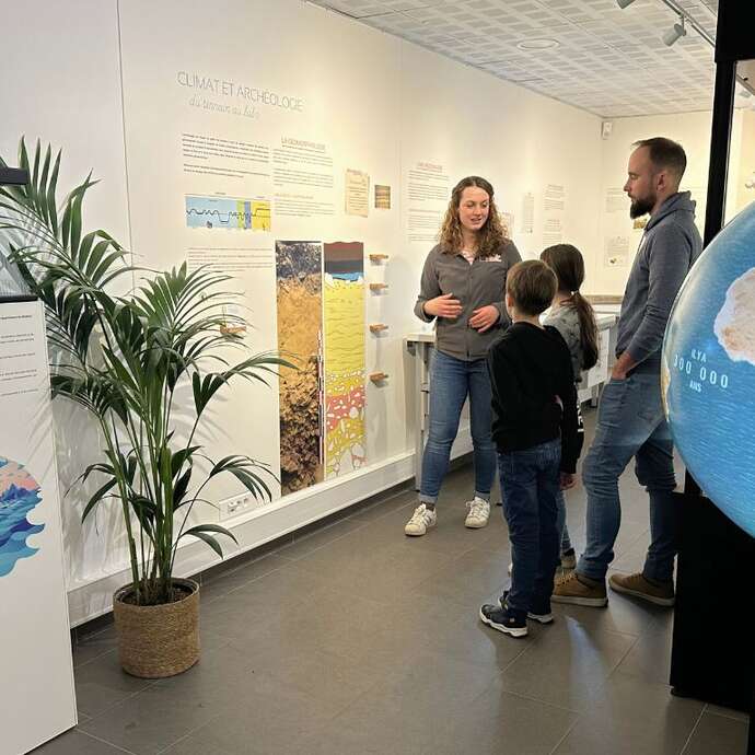 Exposition temporaire du musée de Préhistoire