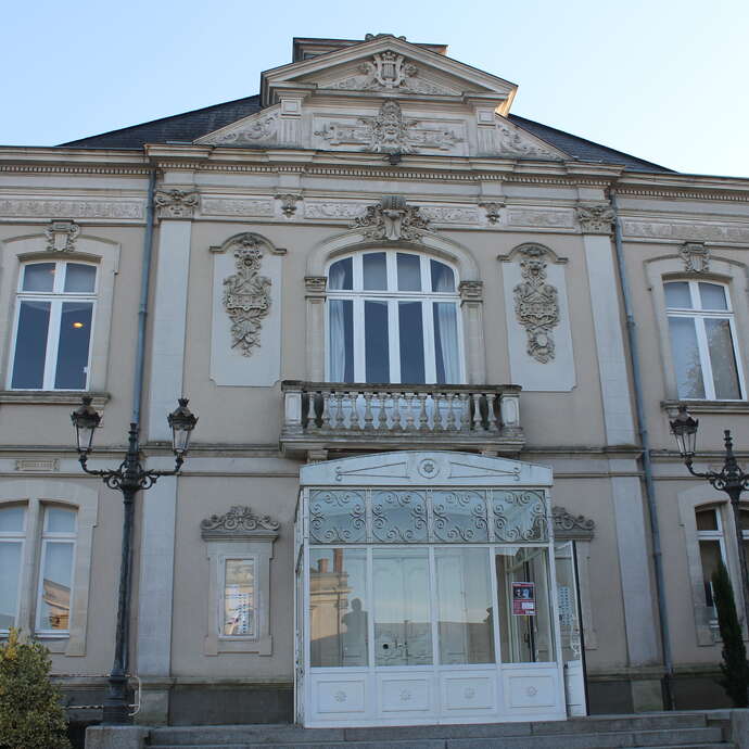VISITE THEATRE DE MAYENNE
