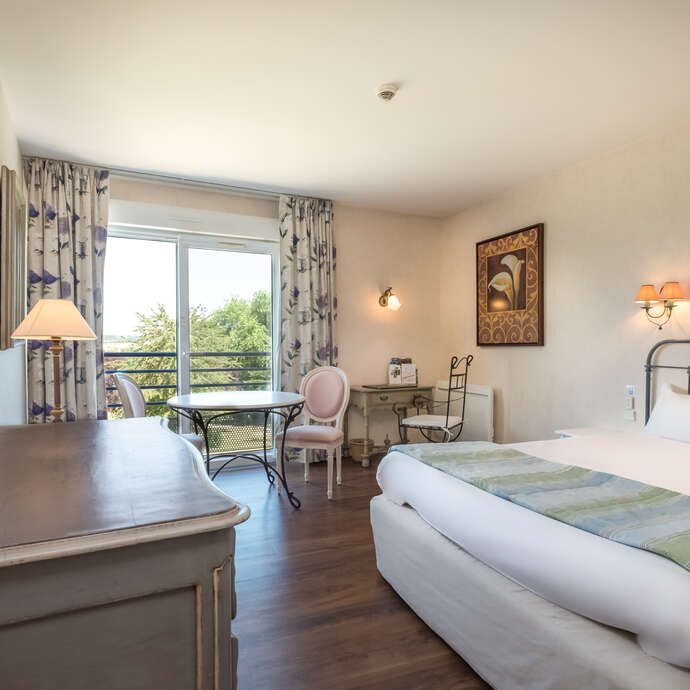 LOGIS L'ERMITAGE HOTEL & RESTAURANT