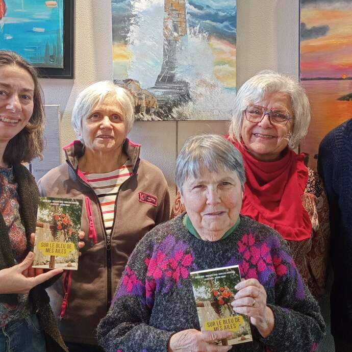 Séance de dédicace et interview décalée