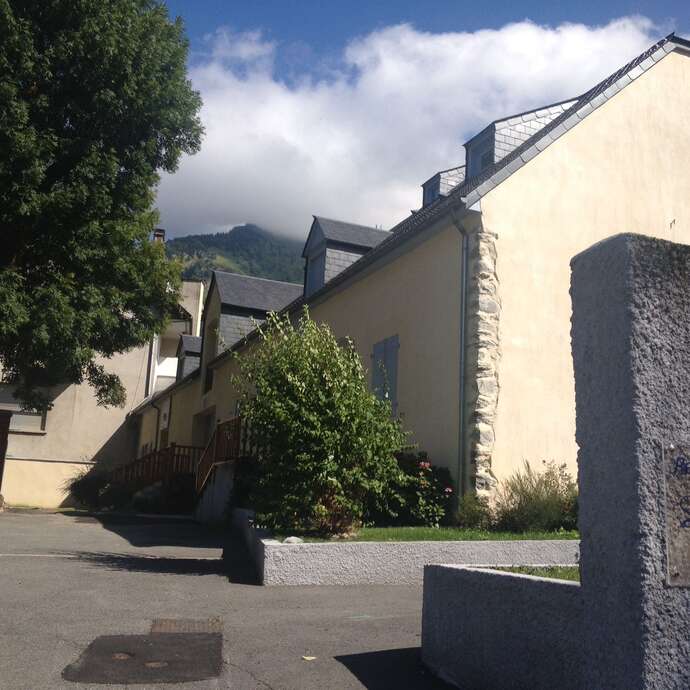 APPARTEMENT DANS RESIDENCE