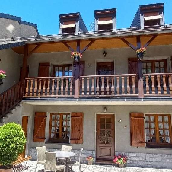 APPARTEMENT LE MOUSTAYOU