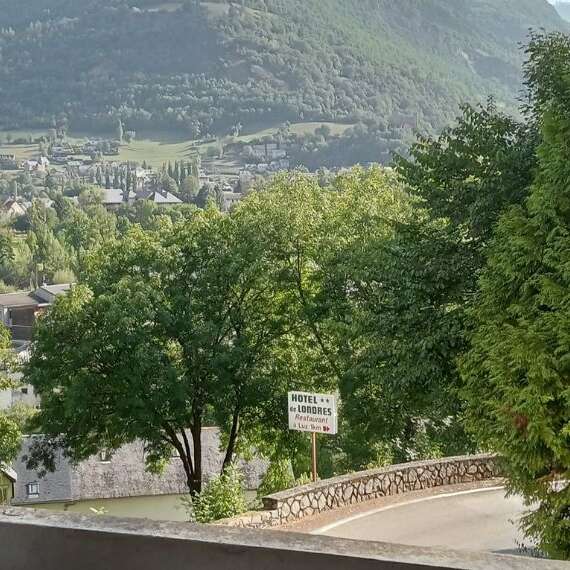 APPARTEMENT DANS RÉSIDENCE