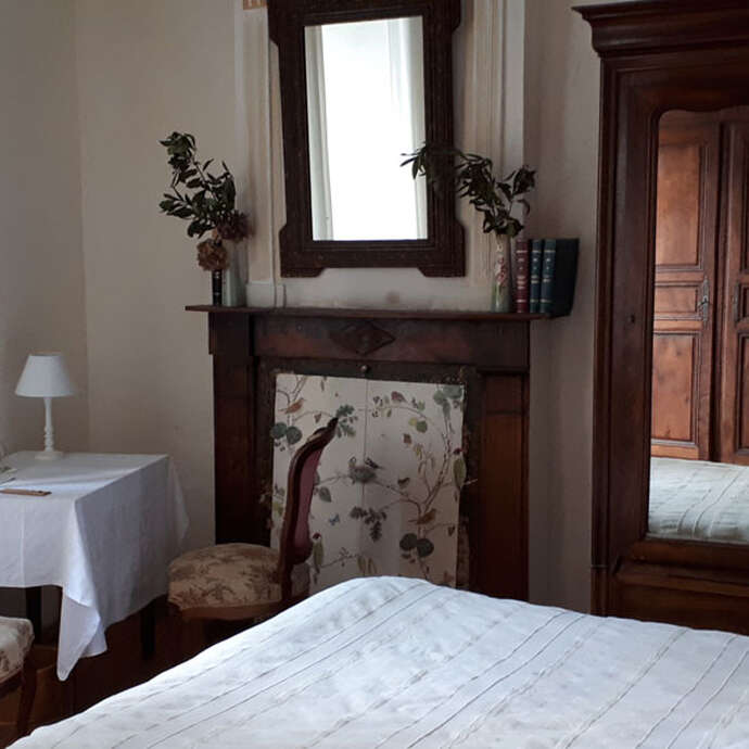 CHAMBRES D'HÔTES "MAISON DEOU"