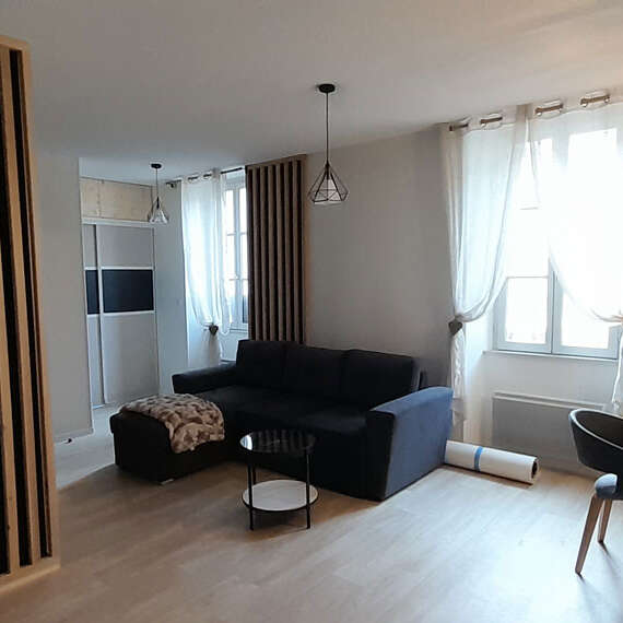 APPARTEMENT DANS RESIDENCE