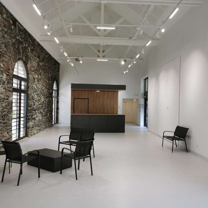 LE HANG-ART - LIEU D'EXPOSITION D'ART CONTEMPORAIN