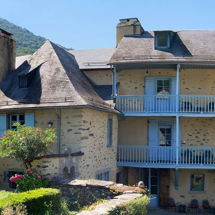 CHAMBRES D'HOTES "LE CLOS DE LUZ"