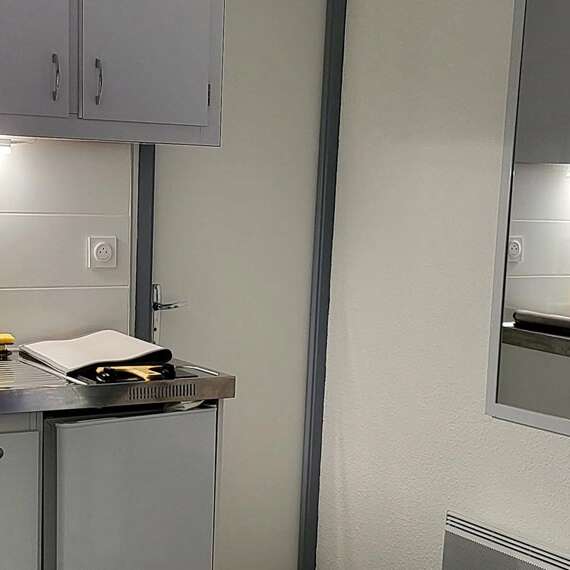 APPARTEMENT DANS RESIDENCE