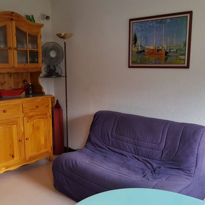 APPARTEMENT DANS RESIDENCE