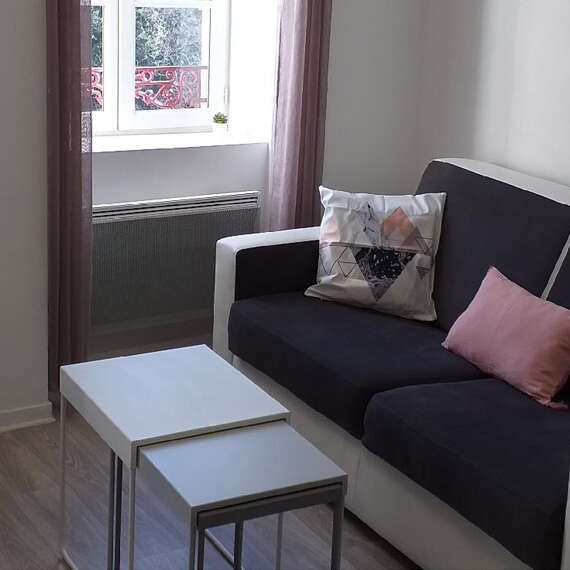 APPARTEMENT DANS RESIDENCE