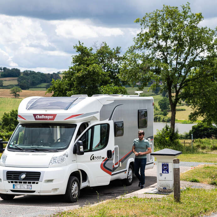 Aire de services pour camping-cars
