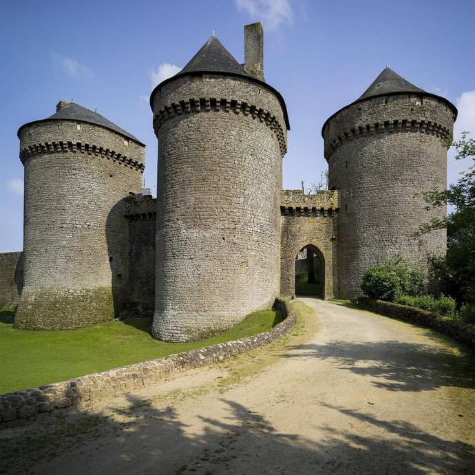 VISITE GUIDEE DU CHATEAU DE LASSAY