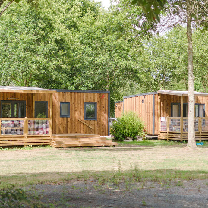 Camping du Chêne - Seasonova ***