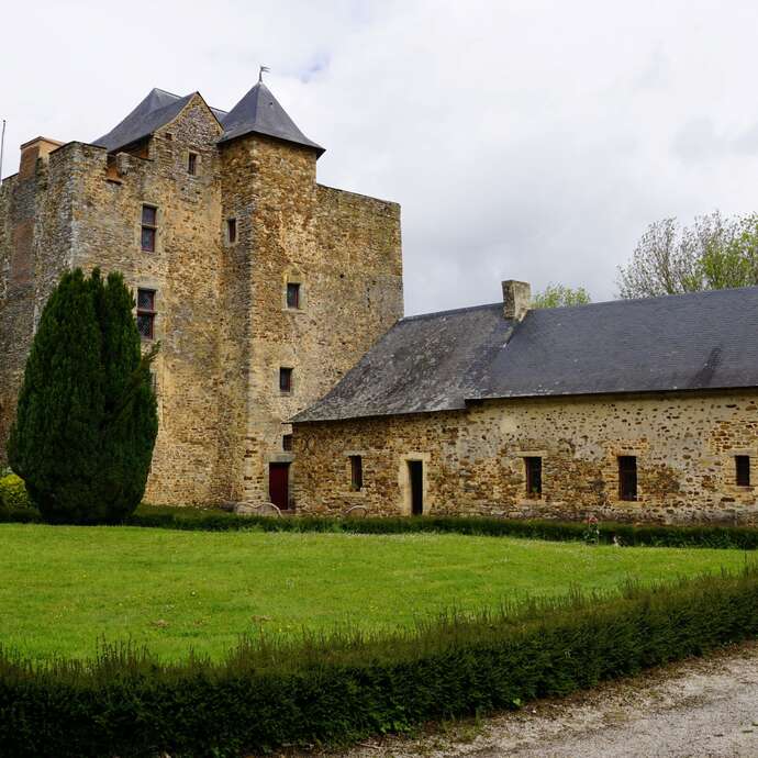 Journées Européennes du Patrimoine - Visite guidée / Balade contée au Château Médiéval de la Boissière