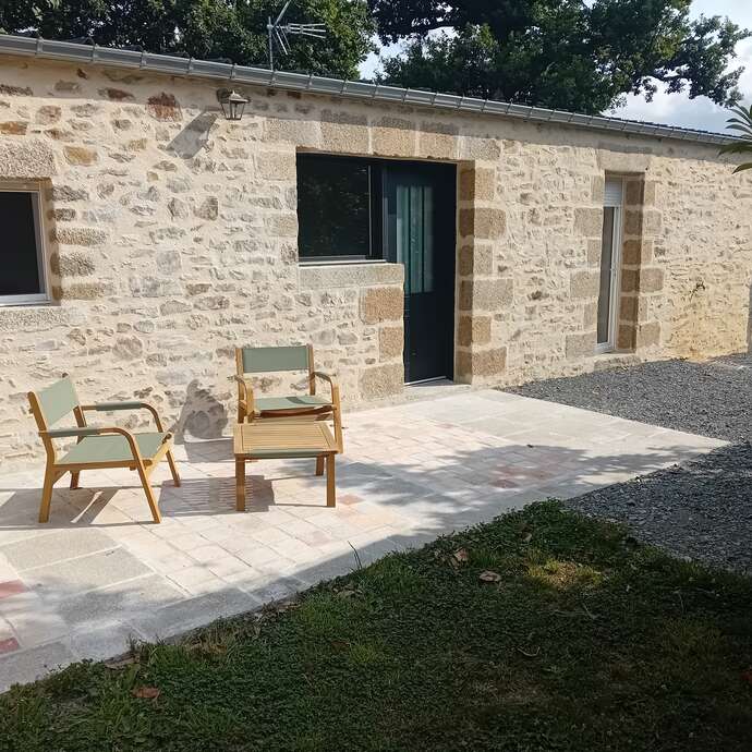 LA PETITE MAISON DU MANOIR DE LA GRANDE VIGNE