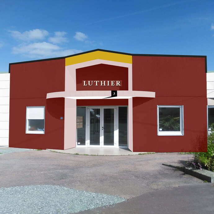 Luthier