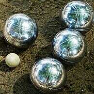Concours de pétanque
