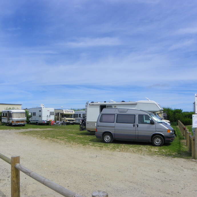 Aire de stationnement à proximité du Camping de la Plage de Quiberville