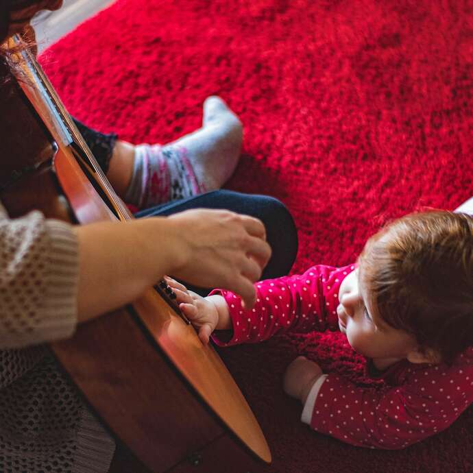 À petits pas : éveil musical
