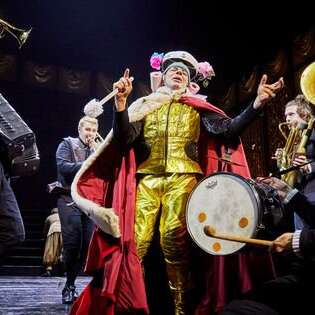 CINÉ-COMÉDIE-BALLET : LE BOURGEOIS GENTILHOMME CINÉ-COMÉDIE-BALLET : LE BOURGEOIS GENTILHOMME