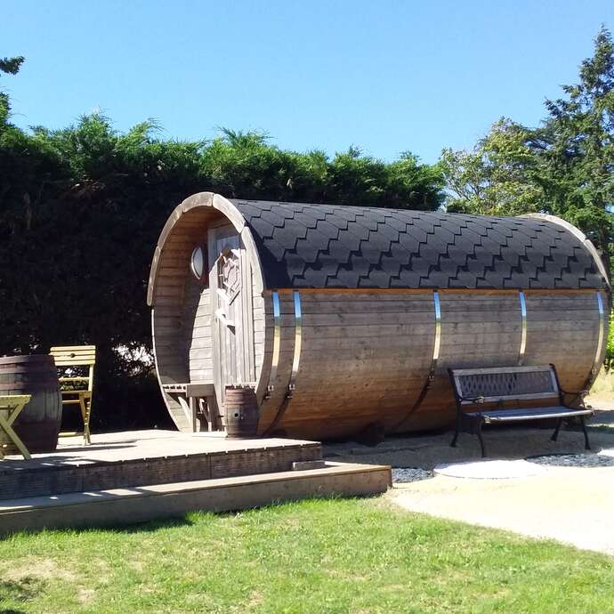 Chambre insolite Tonneau Domaine des 3 Versants