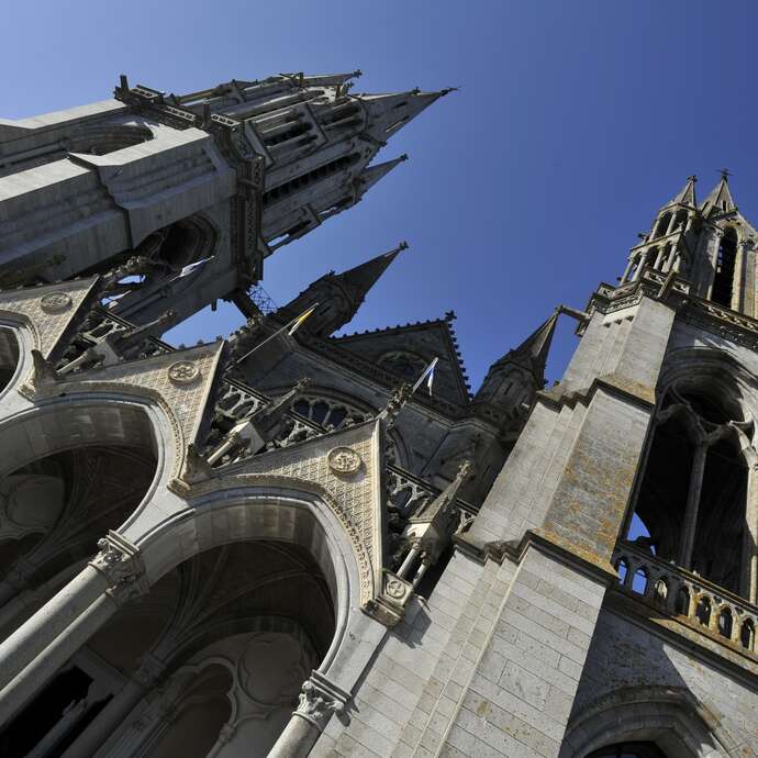 Pontmain, Cité mariale