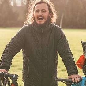 A la rencontre d'un écrivain-voyageur