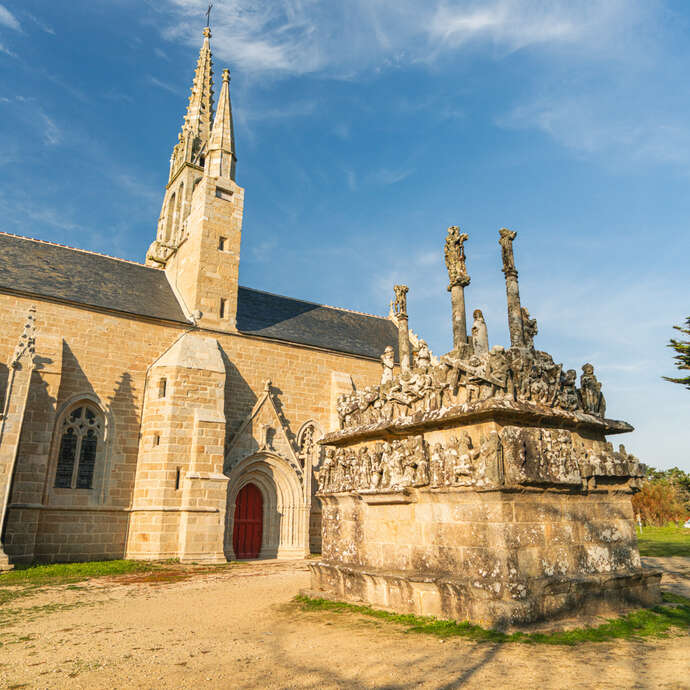 Chapelle et calvaire de Tronoën