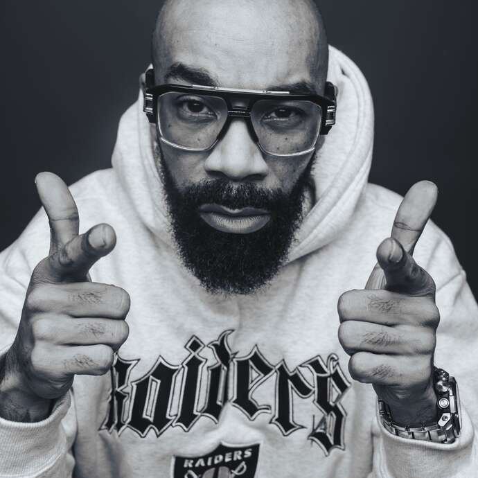 Busta Flex et Scred Connexion