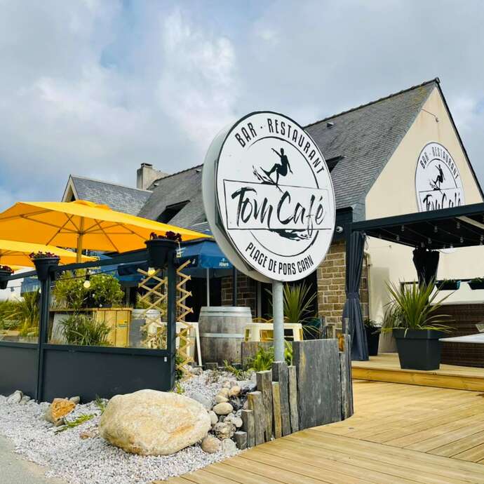 Tom Café