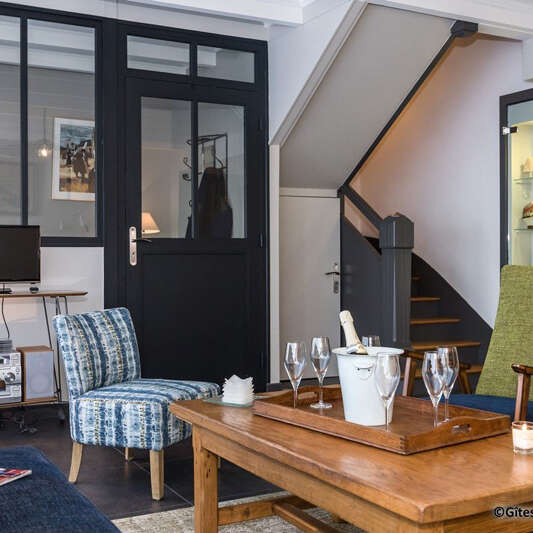 GUIRRIEC Joëlle - L'Escale du port