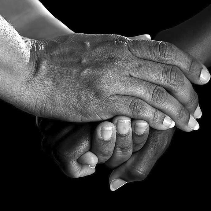 Con amores  Valérie Pley, Laetitia Volcey