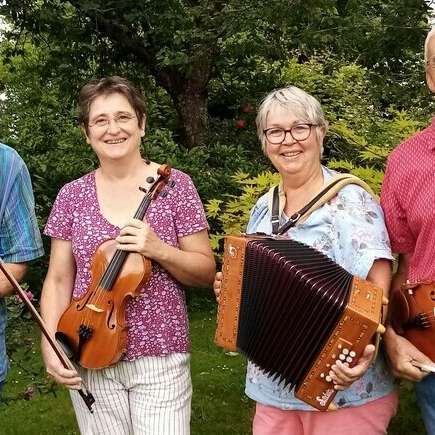 Journée bretonne à la Guinguette de Kercabiron
