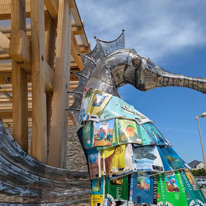 Parcours de sculptures "Libre livre"