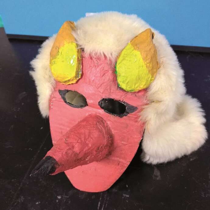 Masque animal fantastique en papier mâché pour les 6 / 10 ans