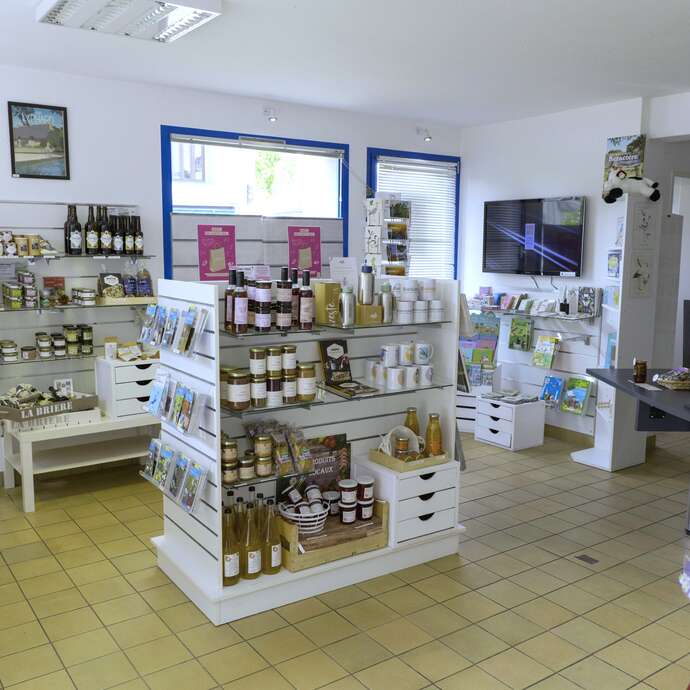 Boutique du Bureau d'information touristique de Saint-Lyphard