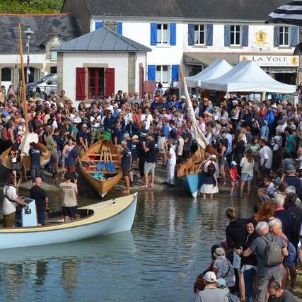 Mise à l'eau des Bateaux de Skol Ar Mor