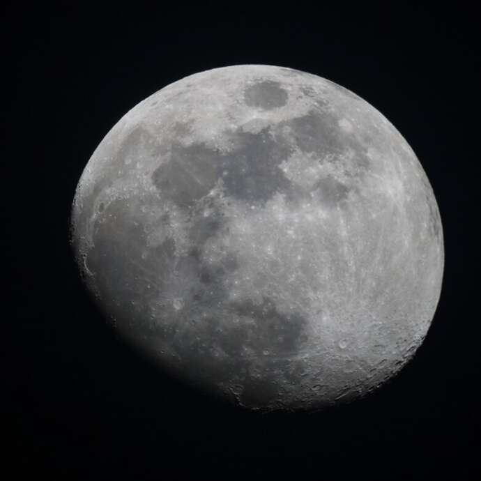 Conférence sur les lunes et marées