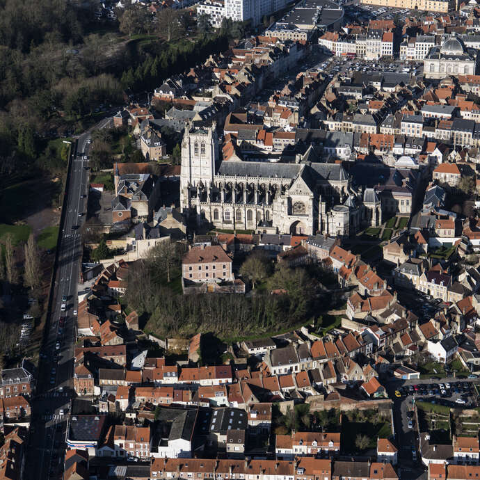 VISITE GUIDÉE | Le centre historique de Saint-Omer