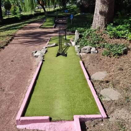 Mini golf