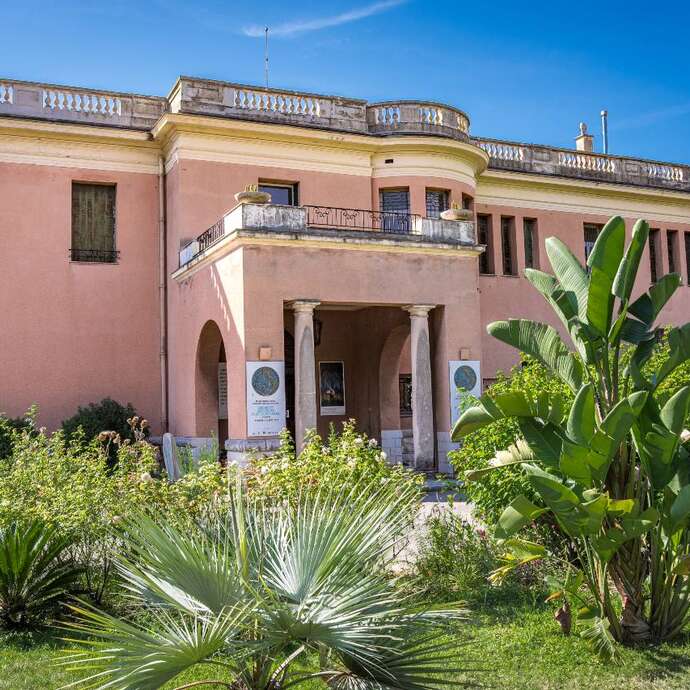 Musée International d'art naïf Anatole Jakovsky