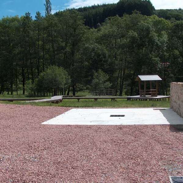 Aire de service et de stationnement Camping-cars