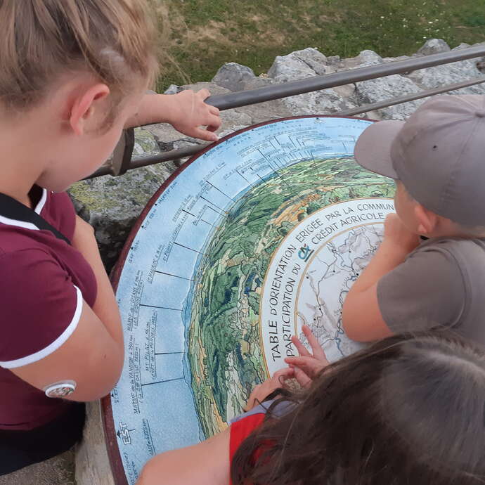 Panique à Montarcher - Jeu de piste en famille