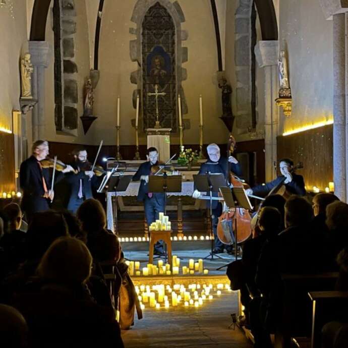 Concert à la lumière des bougies à l’église Saint-Pierre
