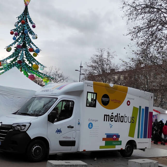 Médiabus - lecture et films de Noël