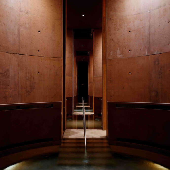 Les Bains Publics