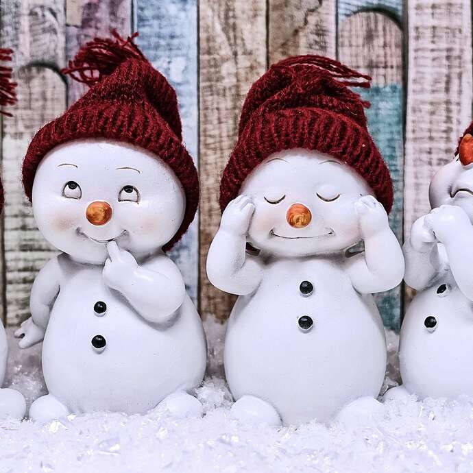 Concours de bonhomme de neige sur le front de neige du Queyrelet !