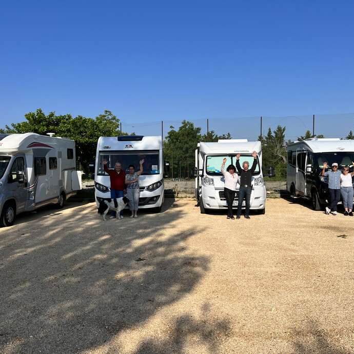 Aire de stationnement camping-car - Carina Apt